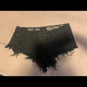 Volcano Yae Micro Short